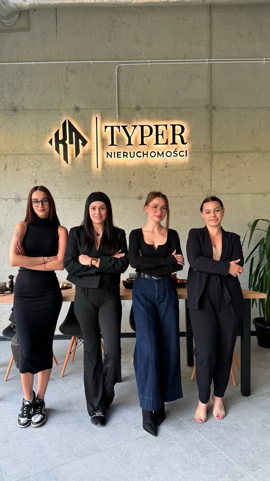 Zespół Typer Nieruchomości w biurze w Rzeszowie